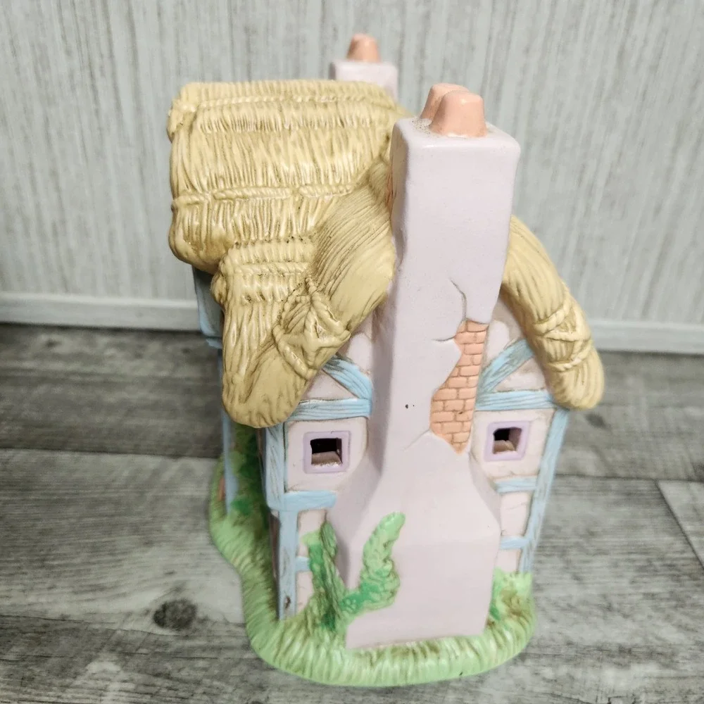 Lefton Honey Brook‎ Hollow 1992 The Gingerbread Bunny Bakery TWD00631